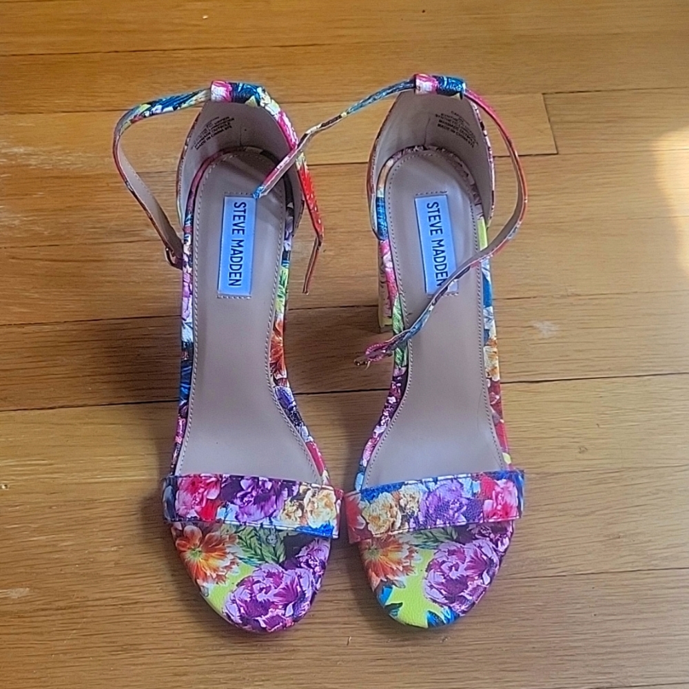 Steve Madden Floral Heels
